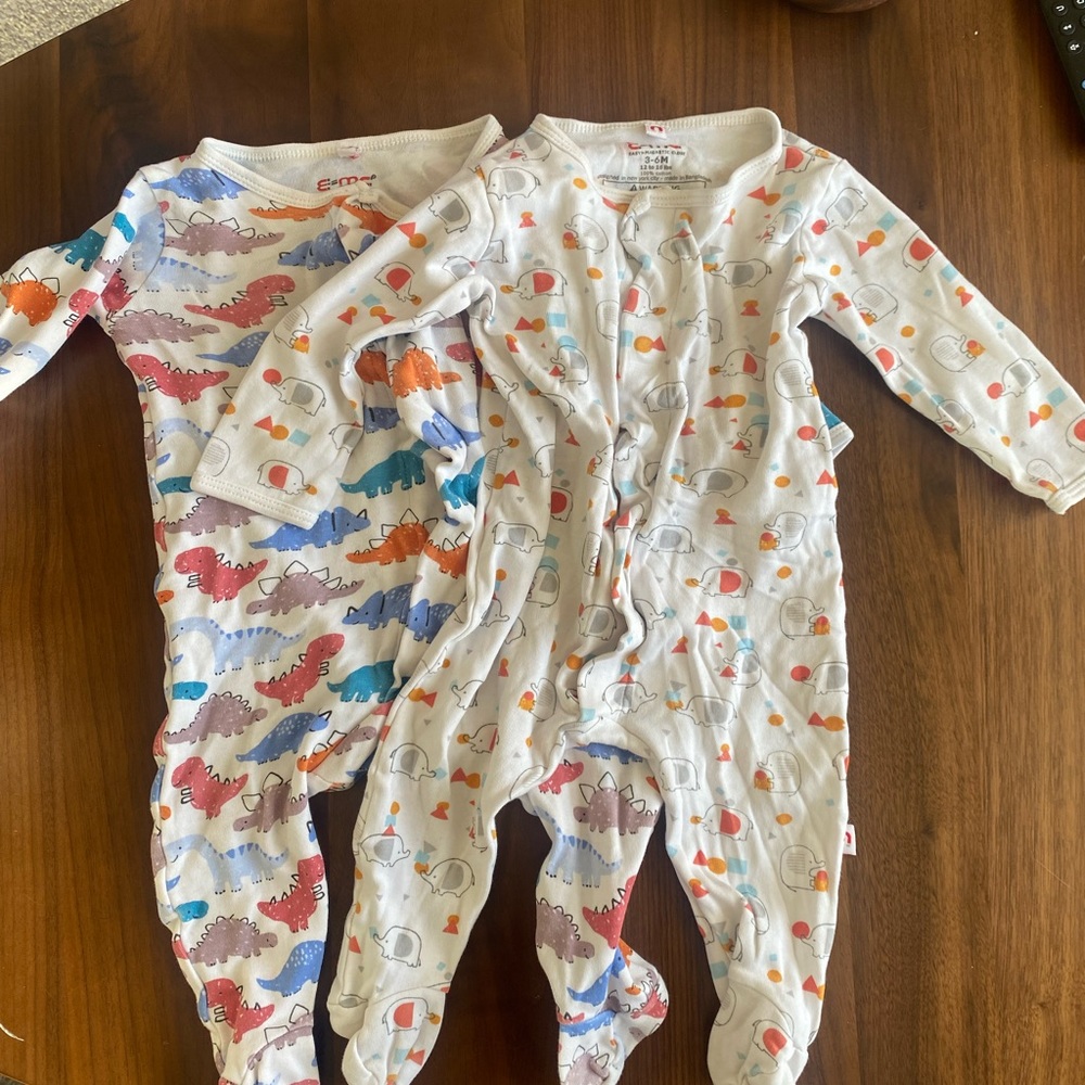 E=mc2 magnetic pajamas